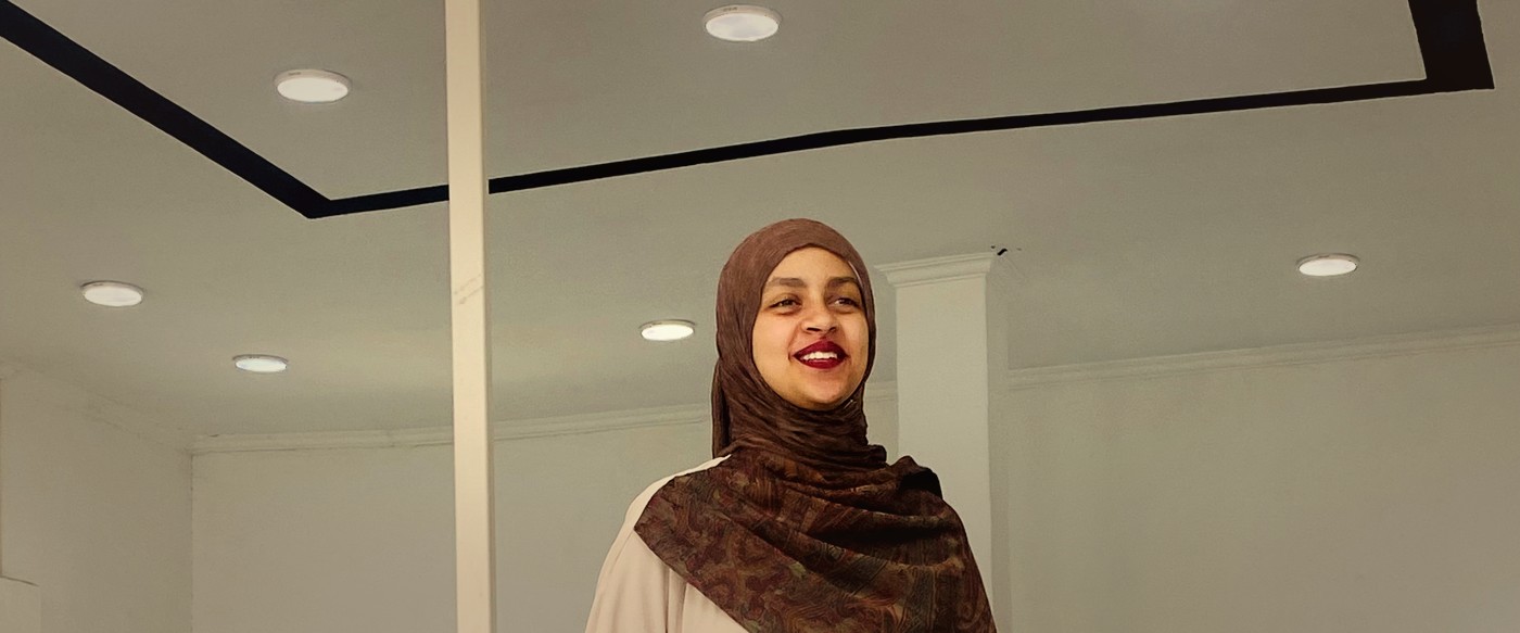 Lamira.et — modest wear